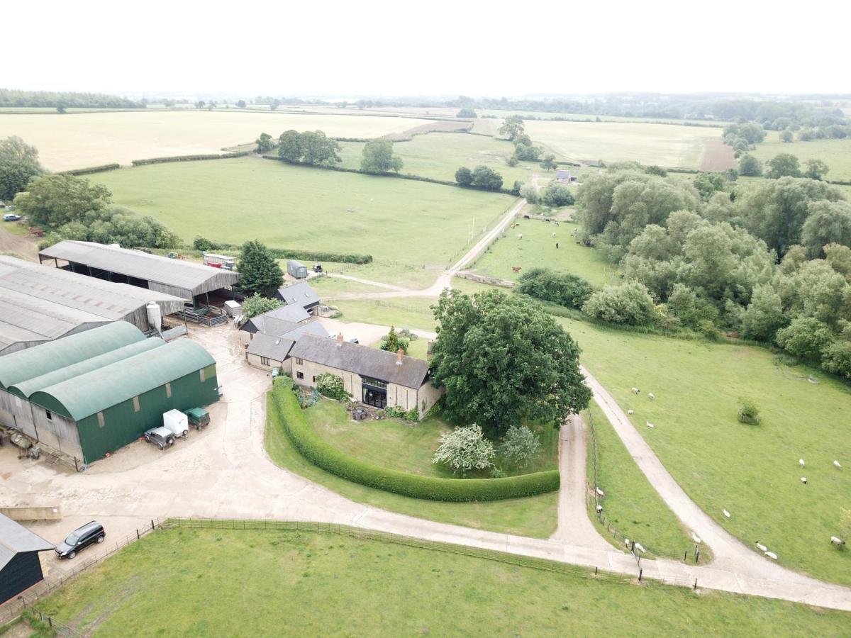 Vila Weatherhead Farm Shepherds Hut Buckingham Exteriér fotografie