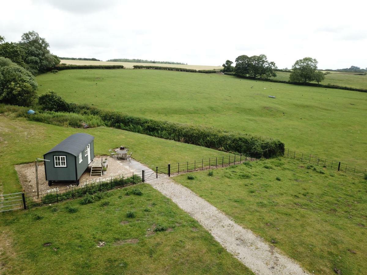 Vila Weatherhead Farm Shepherds Hut Buckingham Exteriér fotografie